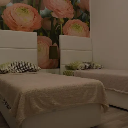 Lenny Casa de hóspedes 3*